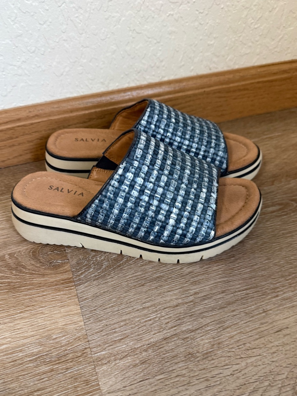 Salvia Annica Slip On Woven Raffia Navy Baltic Slide Women’s Size 36 Summer